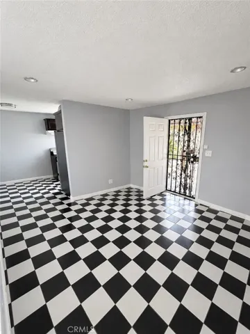 35 W Washington, Pasadena, California 91103