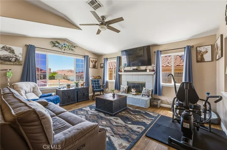17608 Electra, Victorville, California 92395