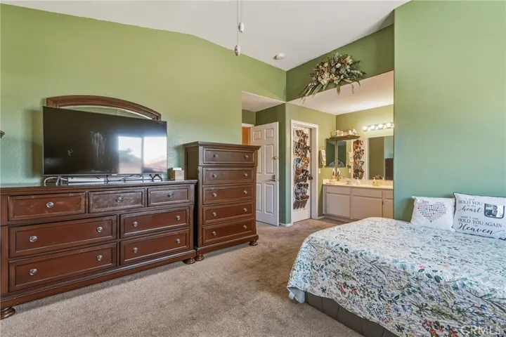 17608 Electra, Victorville, California 92395