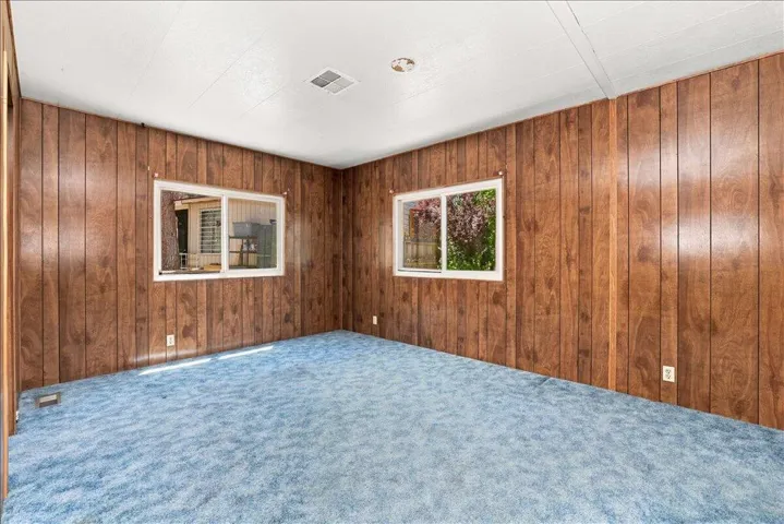 31-Bedroom