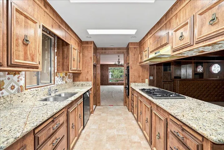 22-Kitchen