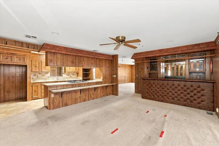 28-Family Room and Kitchen