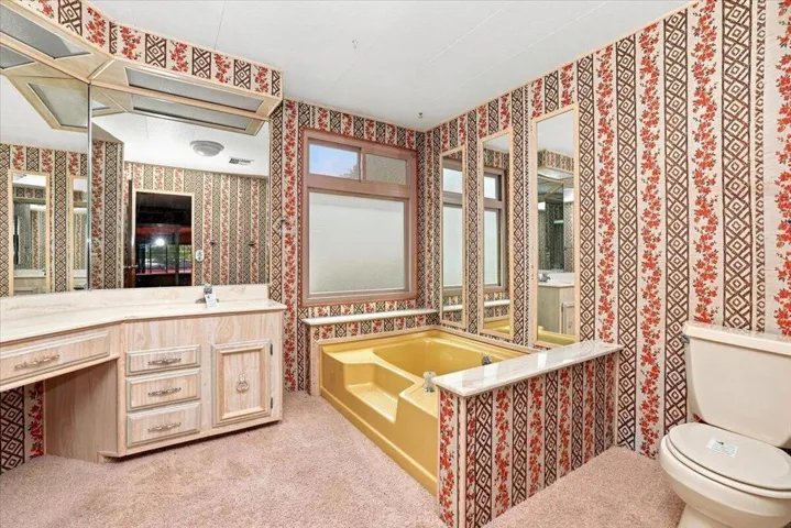 39-Bathroom