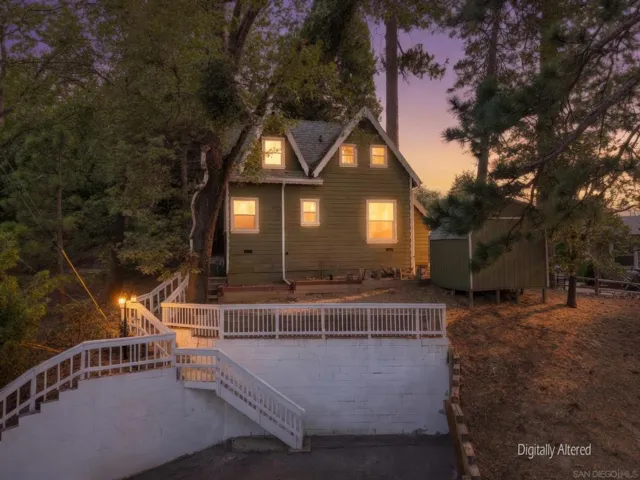 710 Arosa, Crestline, California 92325