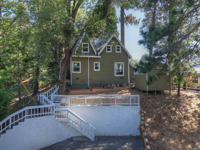 710 Arosa, Crestline, California 92325