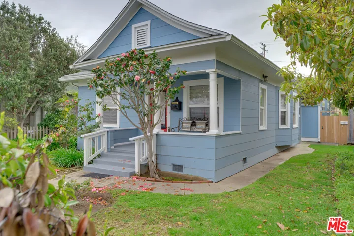 1328 10th Street, Santa Monica, California 90401
