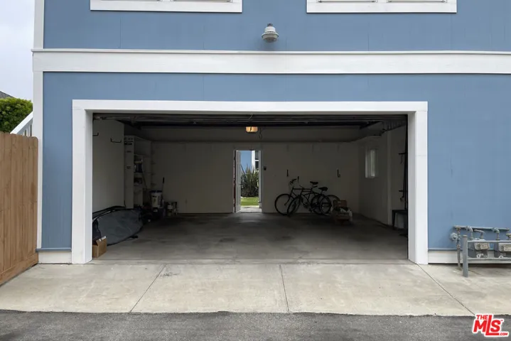 1328 10th Street, Santa Monica, California 90401