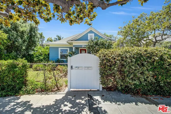 1328 10th Street, Santa Monica, California 90401