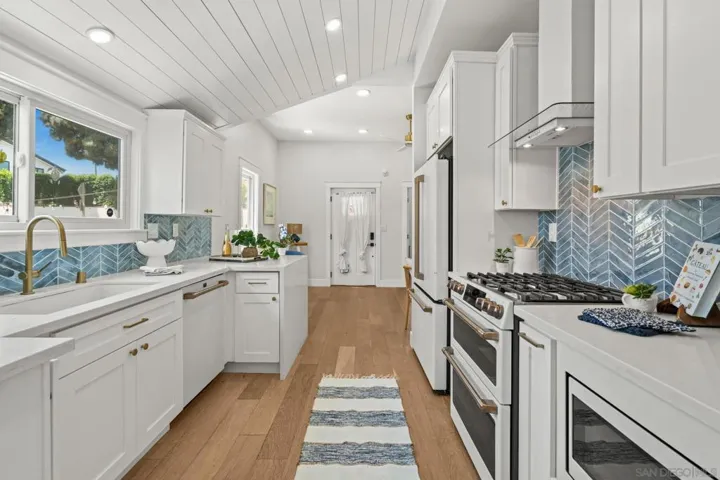 305 Pomona Ave, Coronado, California 92118