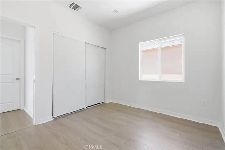 6944 Valmont, Tujunga, California 91042