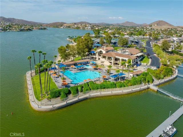 30763 Pyramid Point, Canyon Lake, California 92587
