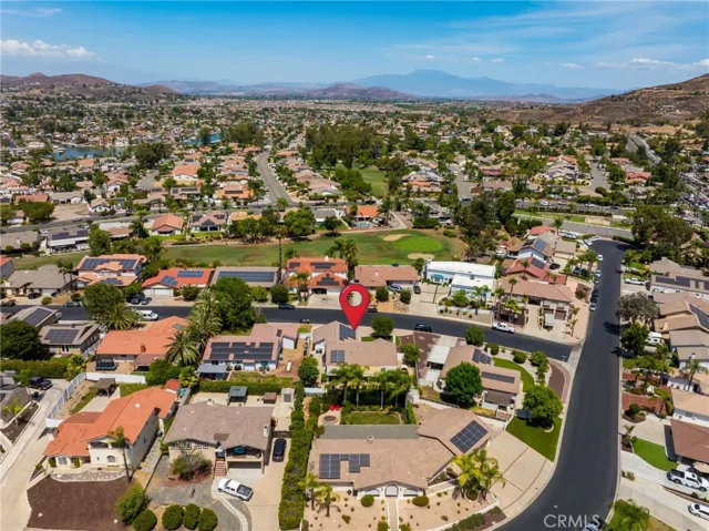 30763 Pyramid Point, Canyon Lake, California 92587