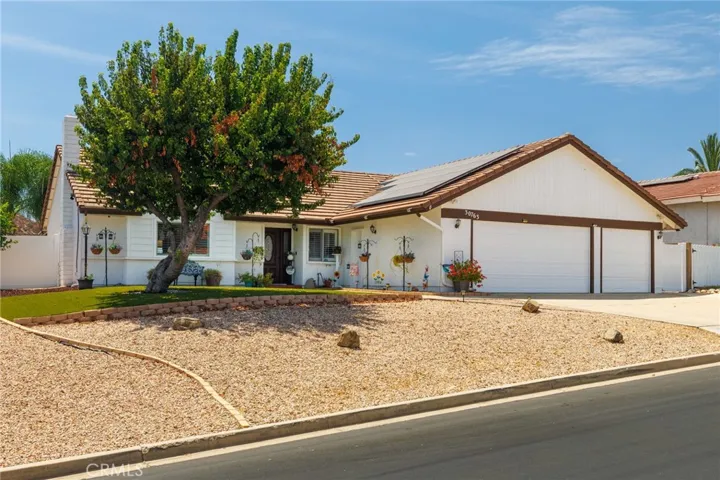 30763 Pyramid Point, Canyon Lake, California 92587