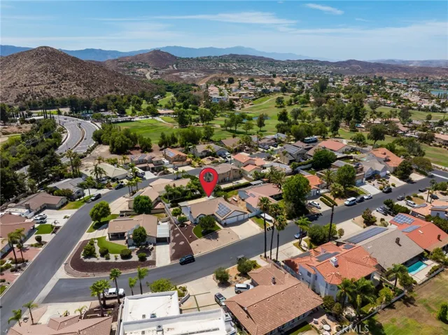 30763 Pyramid Point, Canyon Lake, California 92587