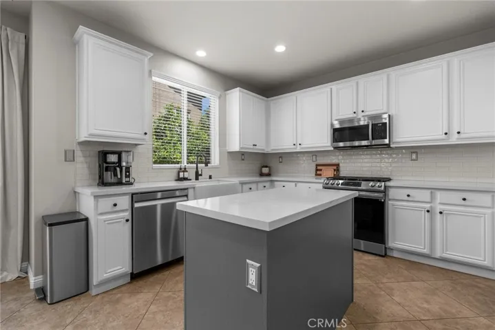 31258 Mangrove Drive, Temecula, California 92592