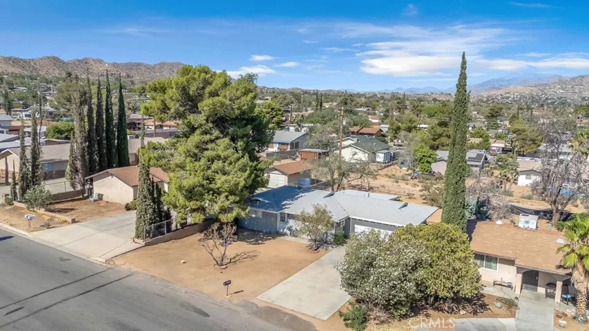 7448 Church, Yucca Valley, California 92284