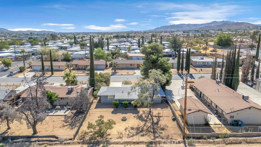 7448 Church, Yucca Valley, California 92284