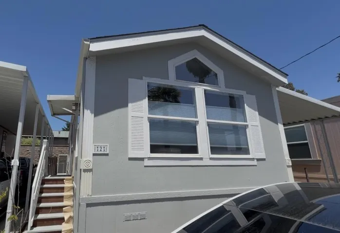 930 Rosedale Avenue 2, Capitola, California 95010