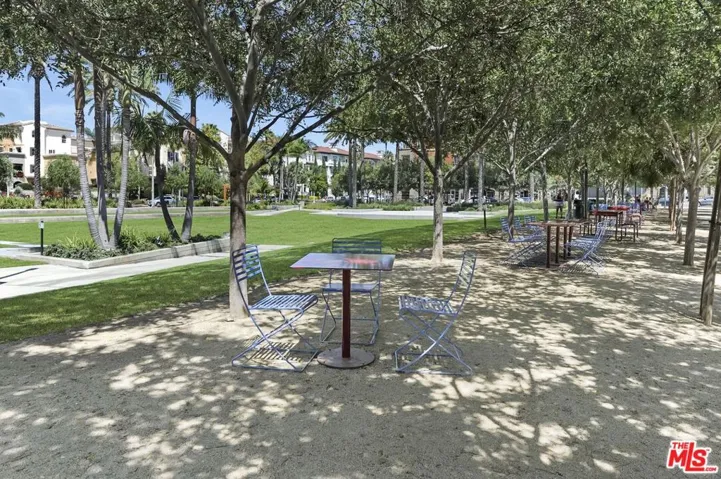 13020 Pacific 203, Playa Vista, California 90094