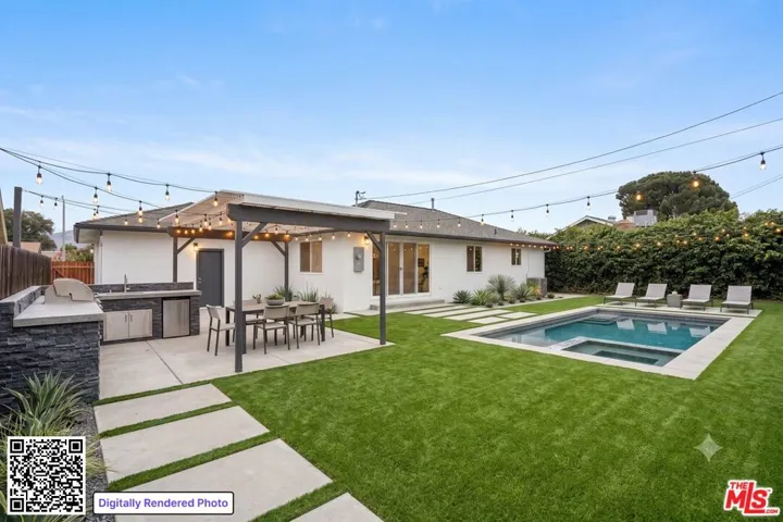 910 Thomas Avenue, Redlands, California 92374