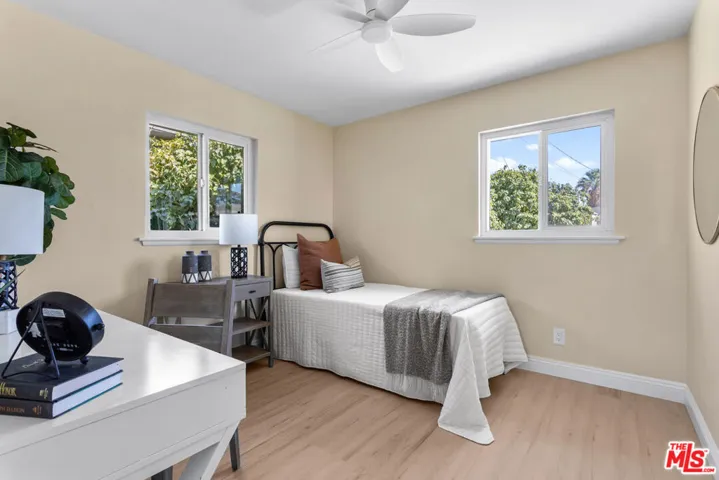 910 Thomas Avenue, Redlands, California 92374