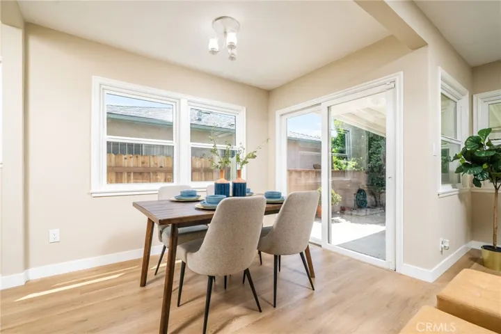 7057 Babcock, North Hollywood, California 91605
