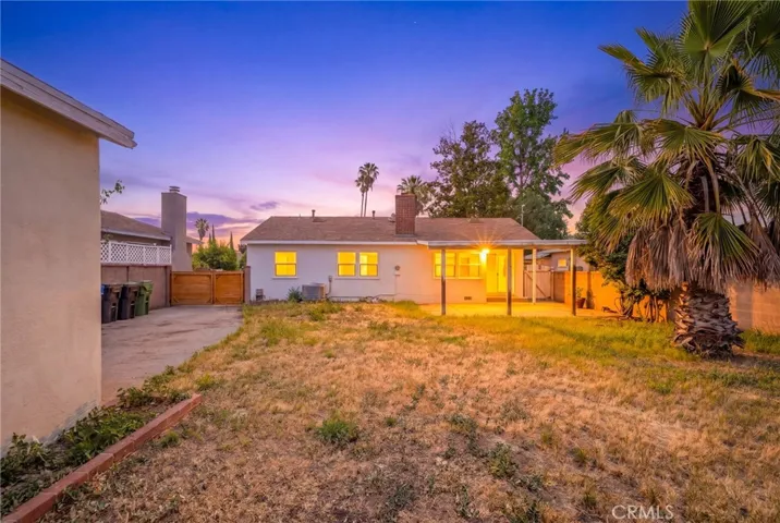 7057 Babcock, North Hollywood, California 91605