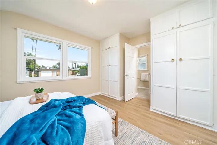 7057 Babcock, North Hollywood, California 91605