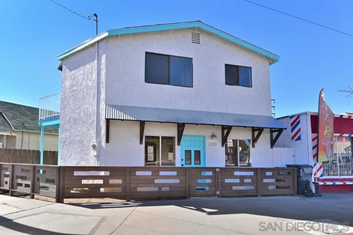2311 National B, San Diego, California 92113