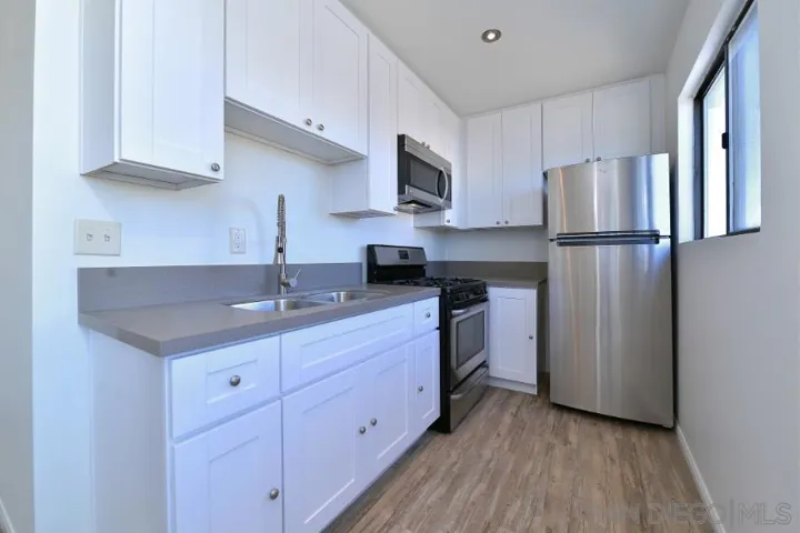 2311 National B, San Diego, California 92113