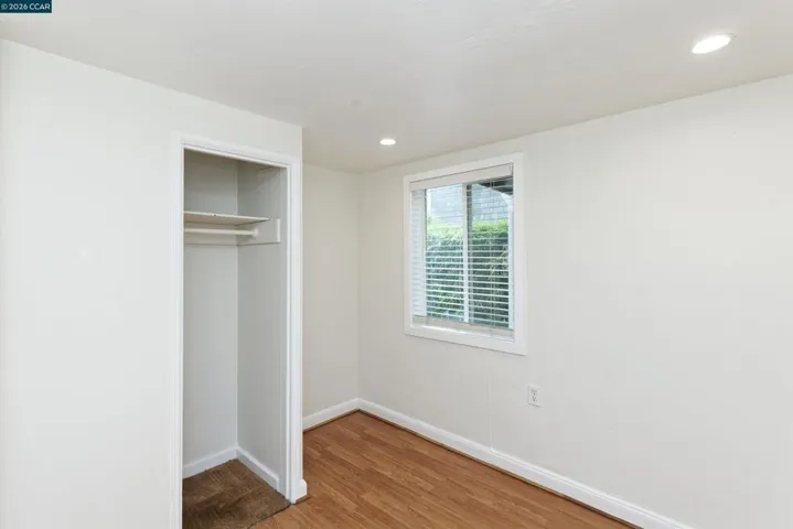 2012 E 15th St, Oakland, California 94606