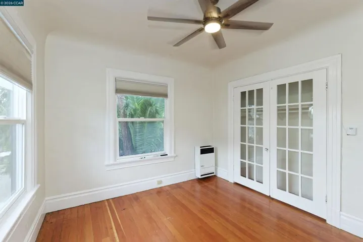 2012 E 15th St, Oakland, California 94606