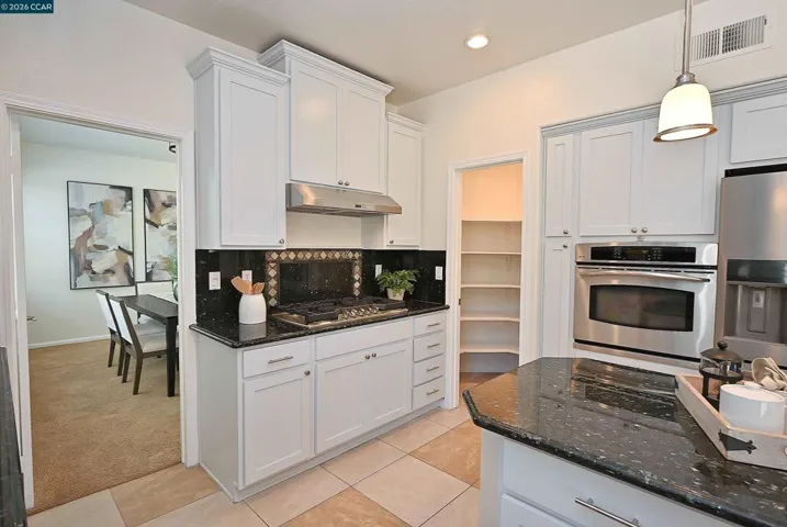 496 Panorama Dr, Benicia, California 94510