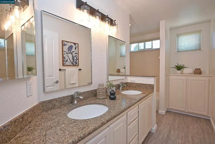 496 Panorama Dr, Benicia, California 94510