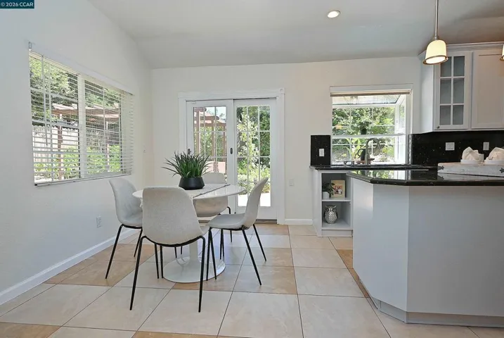 496 Panorama Dr, Benicia, California 94510
