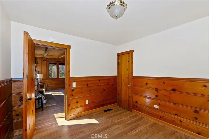 863 Oak, Lake Arrowhead, California 92385
