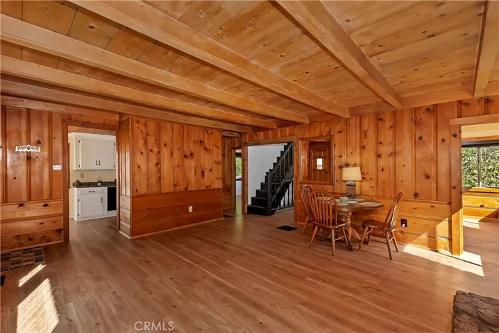 863 Oak, Lake Arrowhead, California 92385