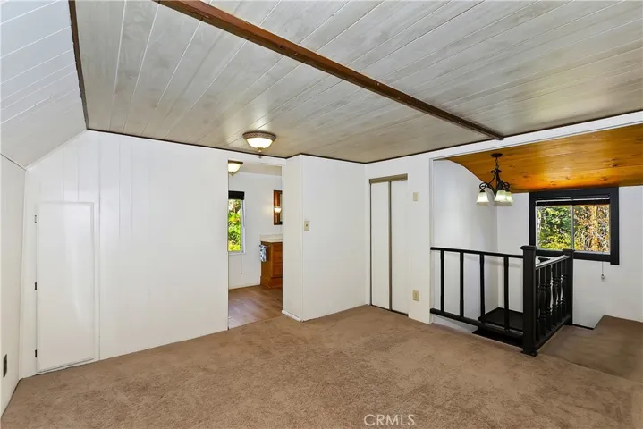 863 Oak, Lake Arrowhead, California 92385