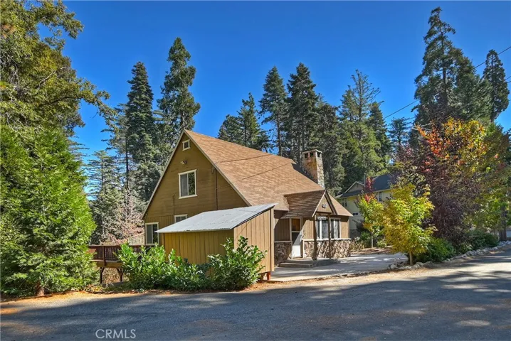 863 Oak, Lake Arrowhead, California 92385