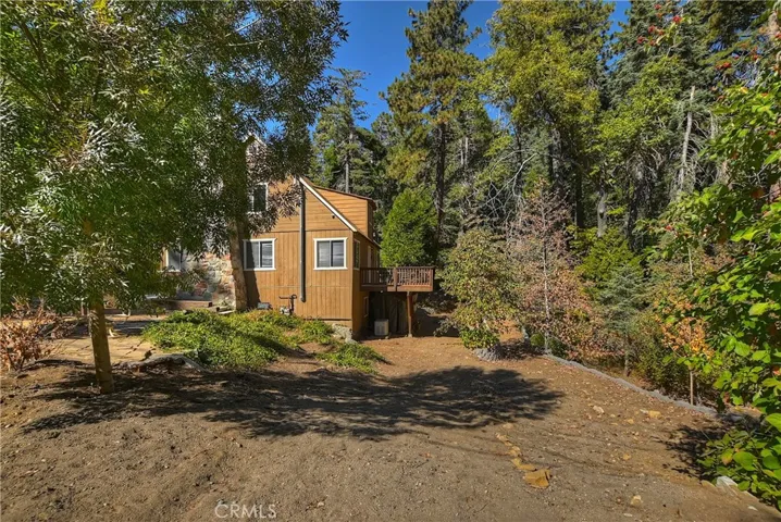 863 Oak, Lake Arrowhead, California 92385