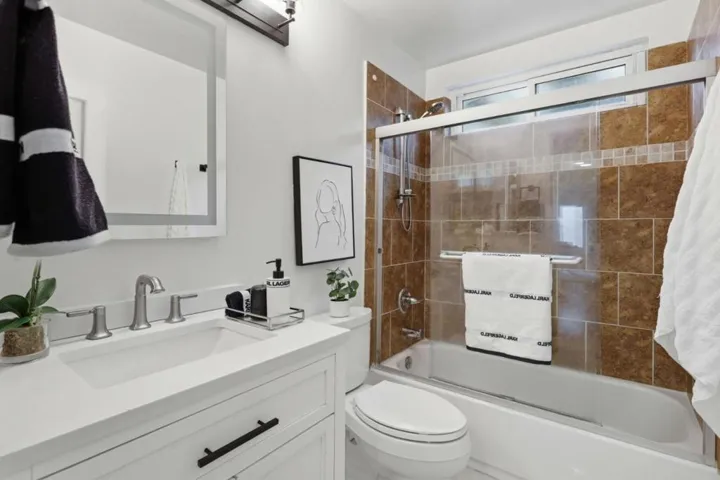 6887 Rockton Avenue, San Jose, California 95119