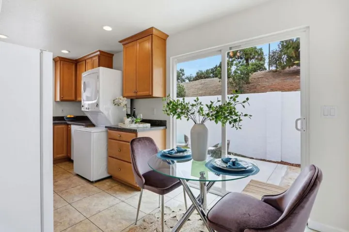 6887 Rockton Avenue, San Jose, California 95119