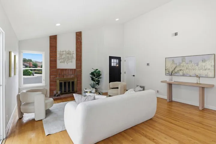 6887 Rockton Avenue, San Jose, California 95119