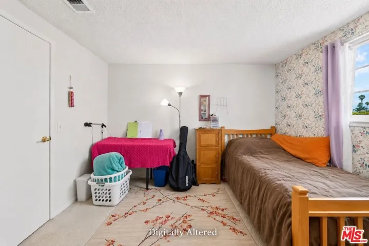 2114 Rhonda Street, Oxnard, California 93036