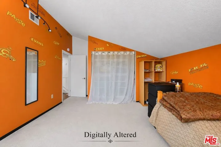 2114 Rhonda Street, Oxnard, California 93036