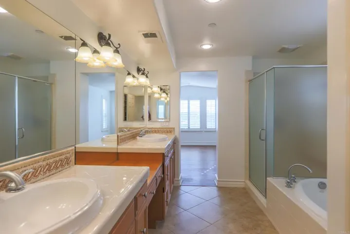 415 N Cedros, Solana Beach, California 92075