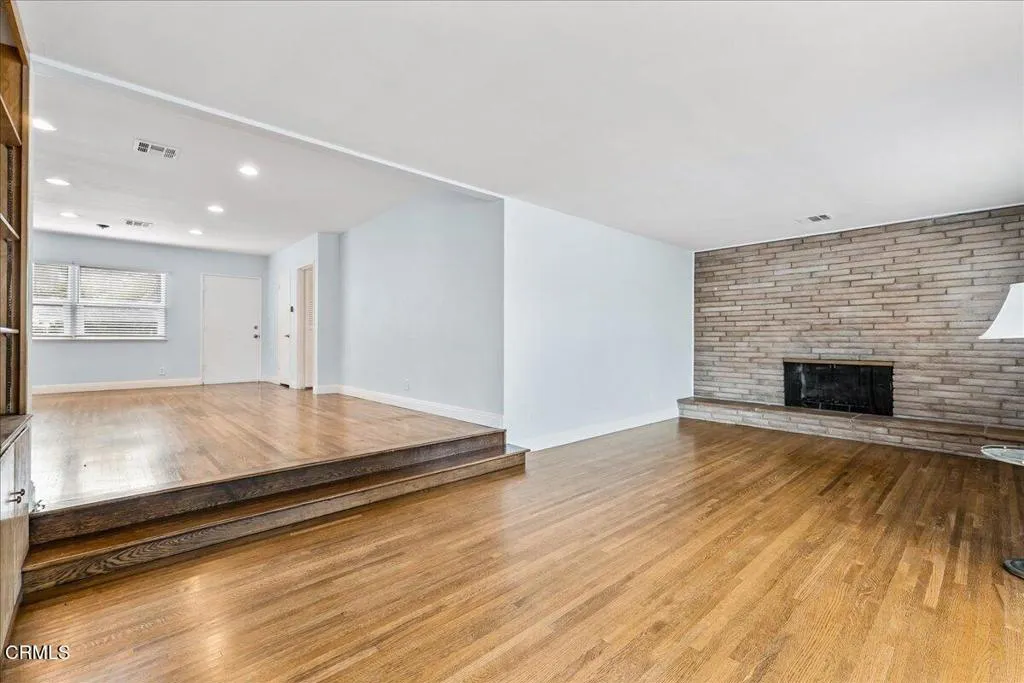 24-24 - 2701 Jolley Dr
