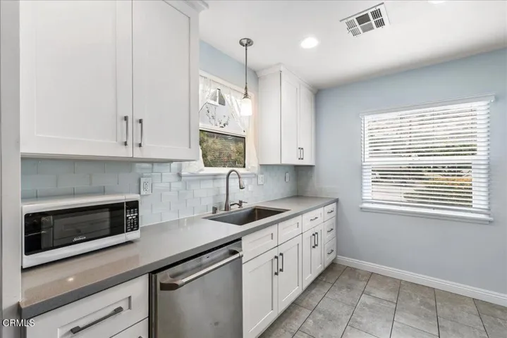 11-11 - 2701 Jolley Dr