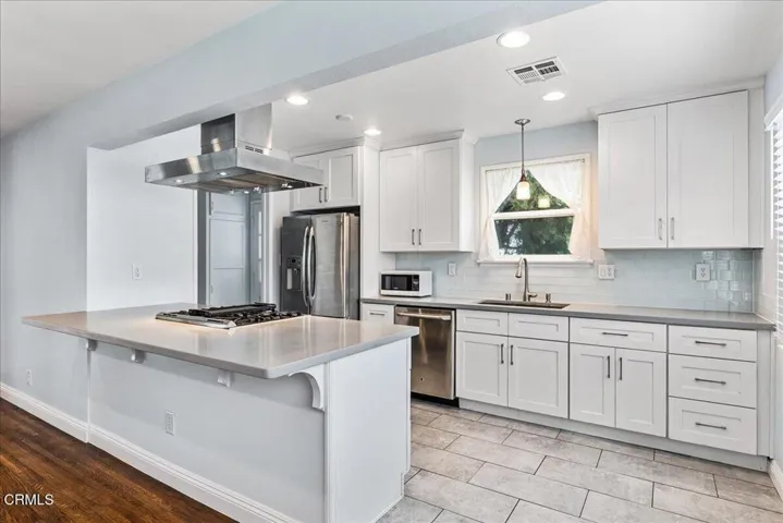06-06 - 2701 Jolley Dr