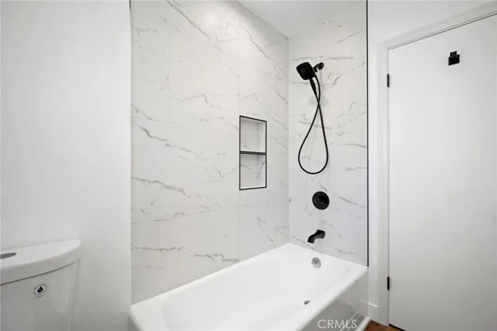10404 Leolang, Los Angeles, California 91040